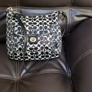 Coach large crossbody black and beige